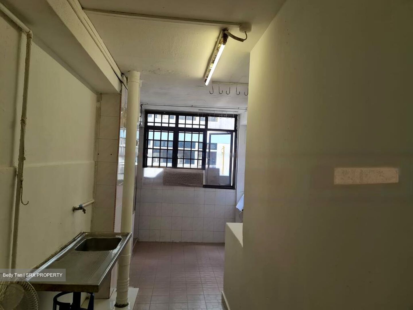 Toa Payoh Central (D12), Shop House #488387541